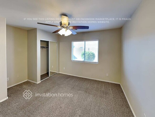 Building Photo - 12110 N 130th Dr