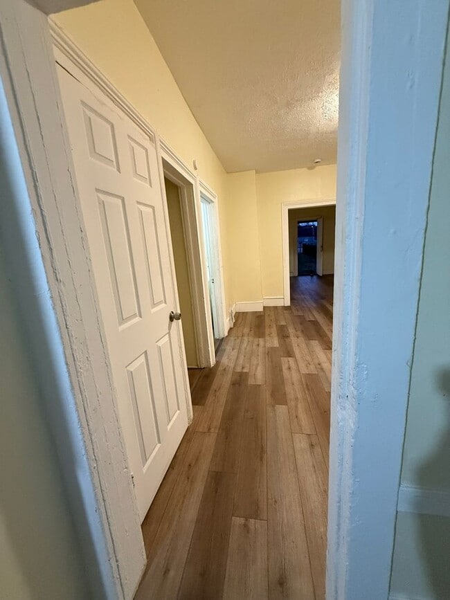 Building Photo - *Friendly Road, LLC 3404-3406 Walton Ave