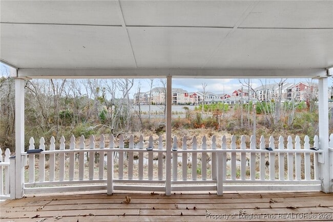 Building Photo - 1716 Valley Ridge Dr