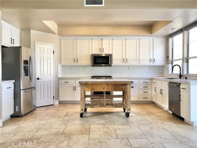 Building Photo - 28048 Paseo Hacienda