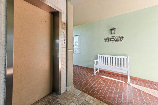 Building Photo - 4080 Tivoli Ct