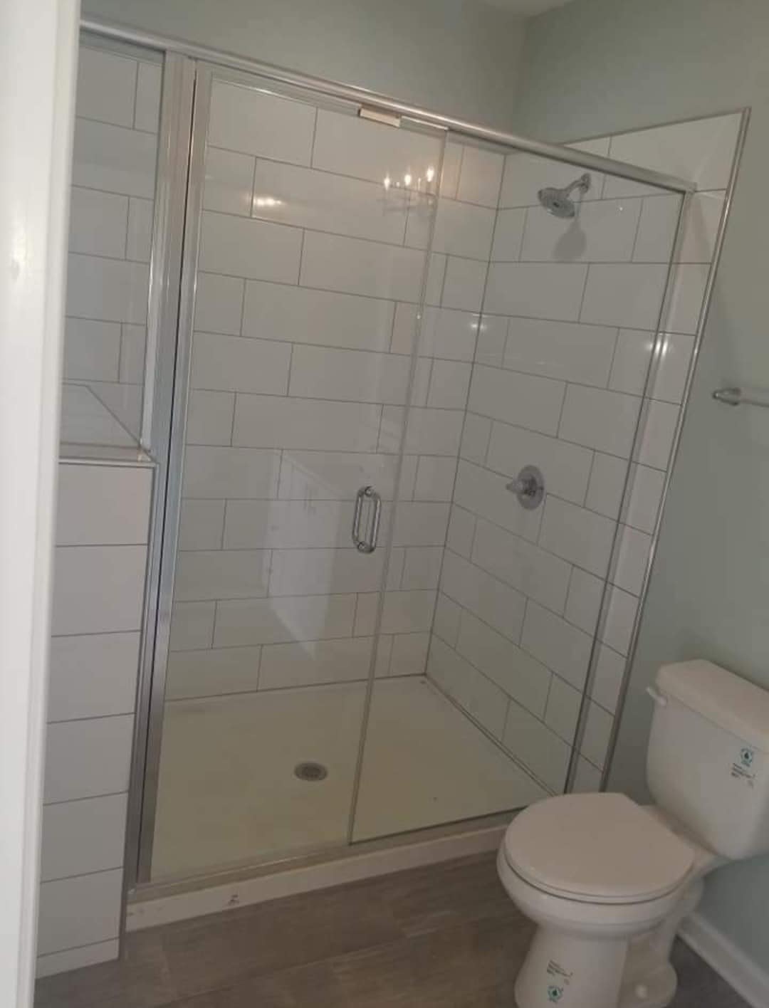 1st bedroom shower - 116 Wilson St