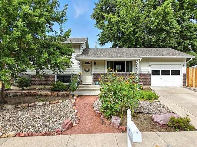 Primary Photo - 1512 Keaton Ln