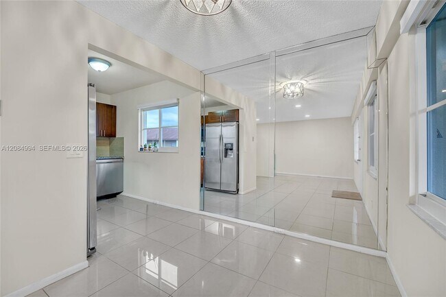 Building Photo - 150 SW 134th Way