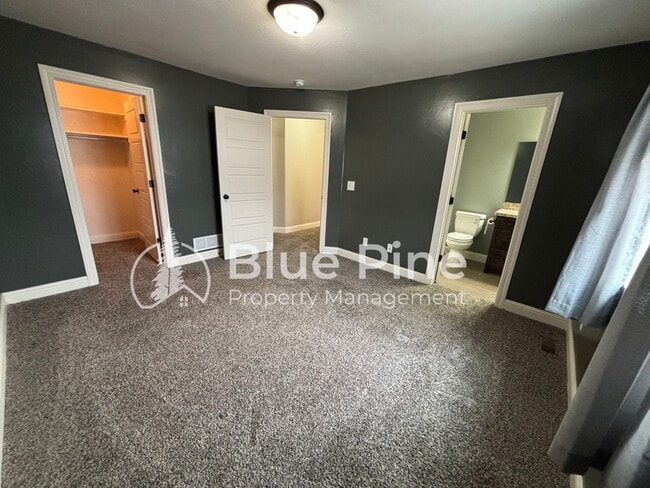 Building Photo - 5181 Ryanne Way