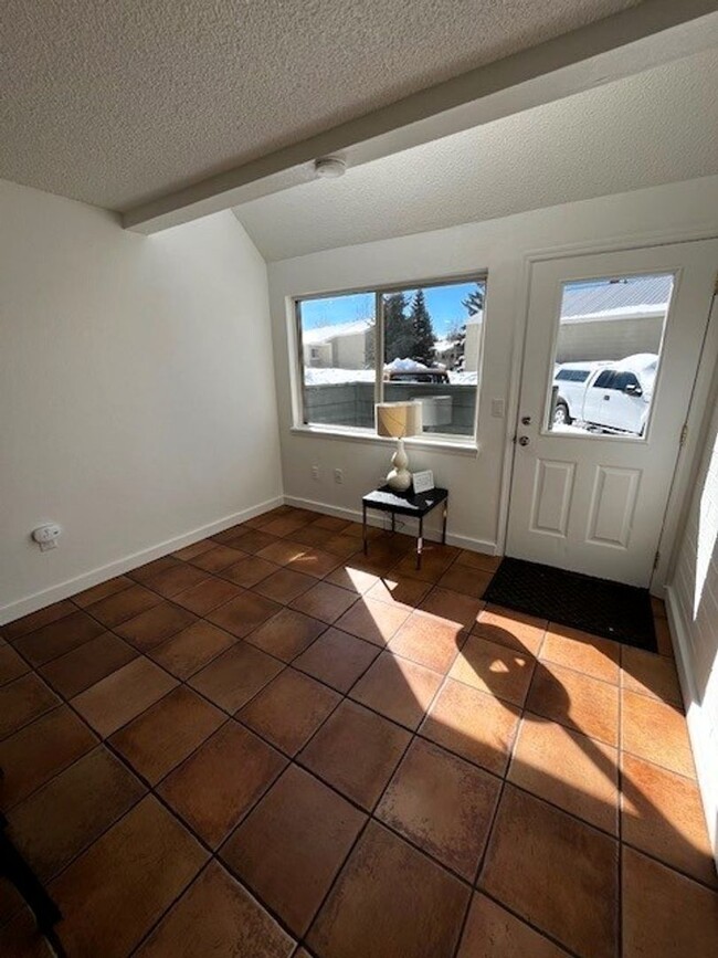Building Photo - Long Term Rental- 791C Riverbend Condos- M...