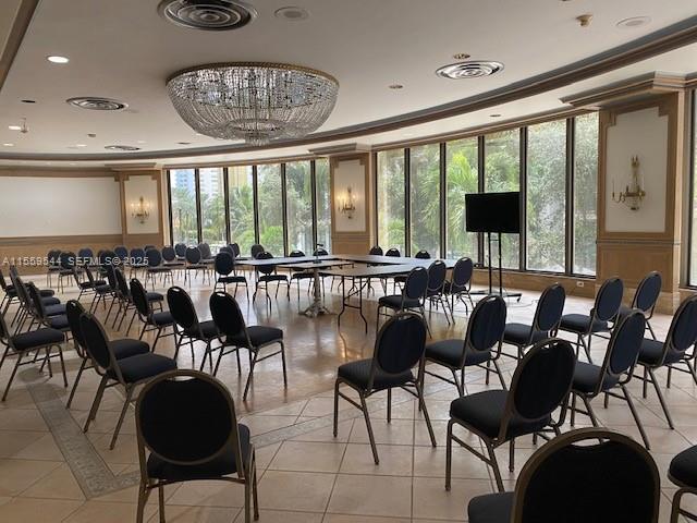 Building Photo - 6039 Collins Ave