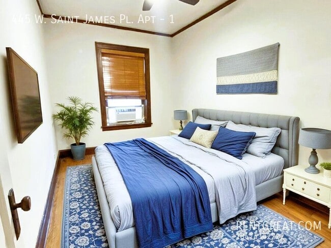 Building Photo - 445 W St James Pl