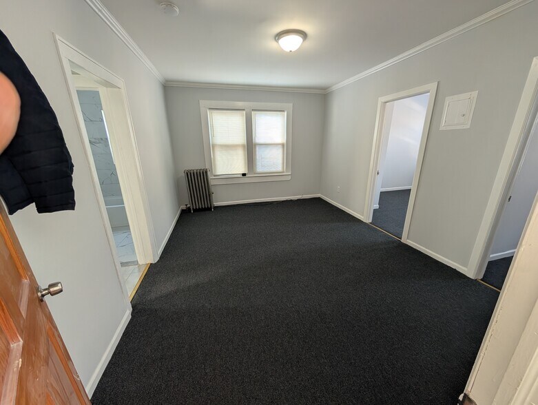 Building Photo - 10648 Ruscoe St