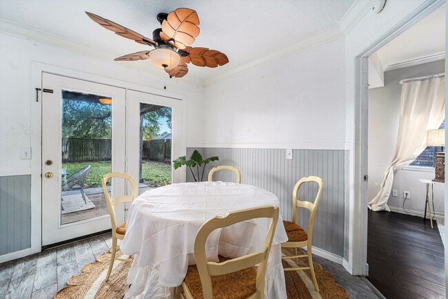 Building Photo - 13231 Harpers Bridge Dr