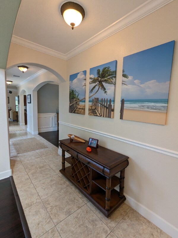 Building Photo - 1340 Talon Way