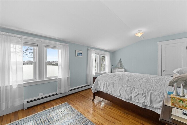 Building Photo - 6 Davis Way