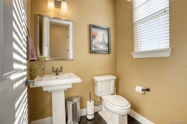 Building Photo - Beautiful Spacious 4 bed/4.5 bathroom in Broomfield - Available NOW!