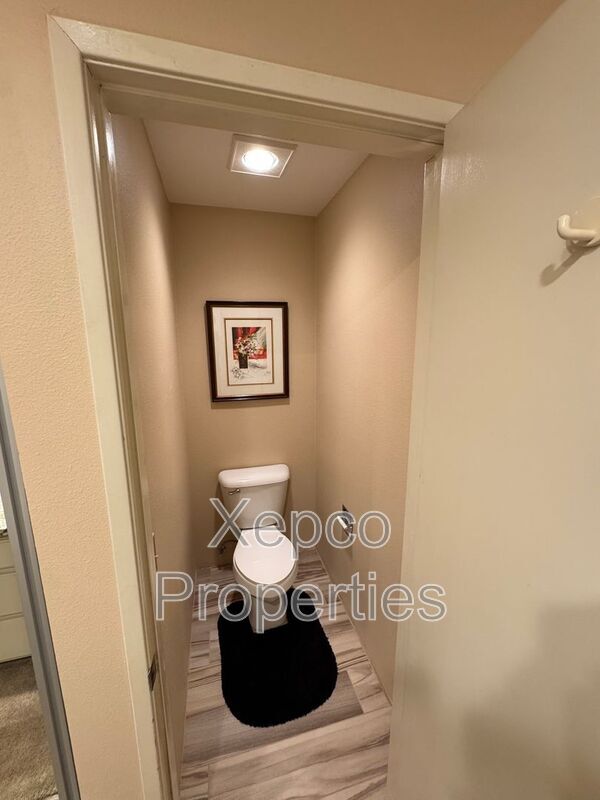 Building Photo - 38297 Crocus Ln