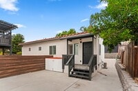 Building Photo - 44735 Johnston Dr