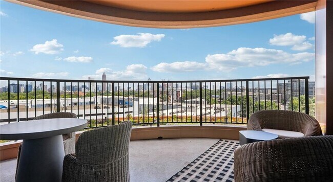 Building Photo - 660 11th St NW