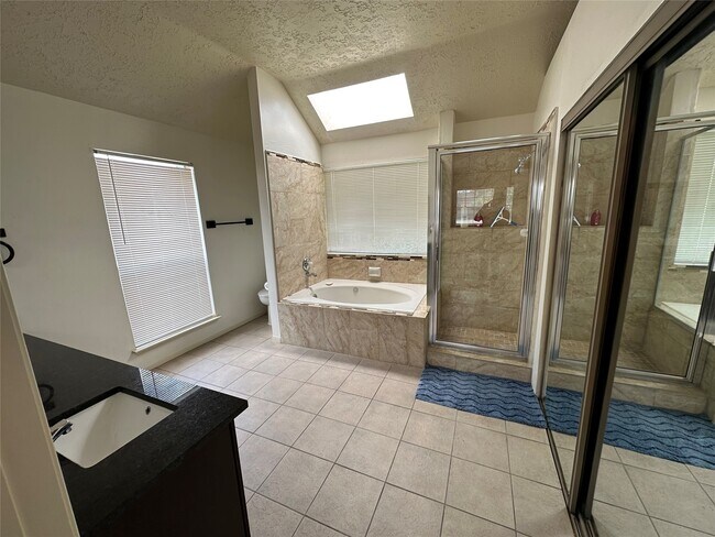 Building Photo - 3222 Settlers Way Blvd