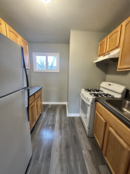 Building Photo - 3428 6th St