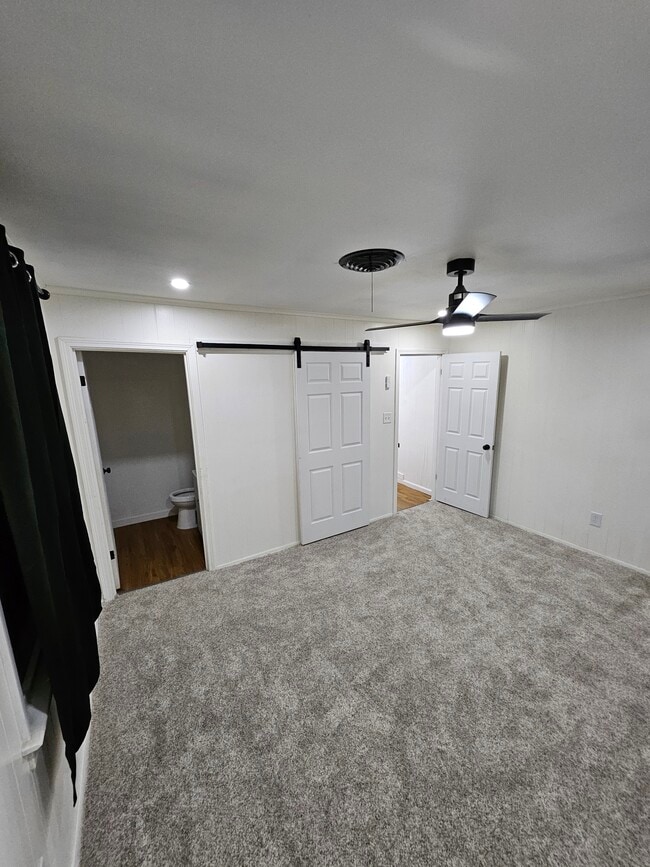 Building Photo - 3113 Tulip St