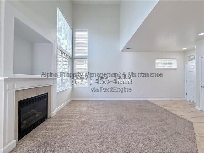 Building Photo - 13592 SW Mapleview Ln