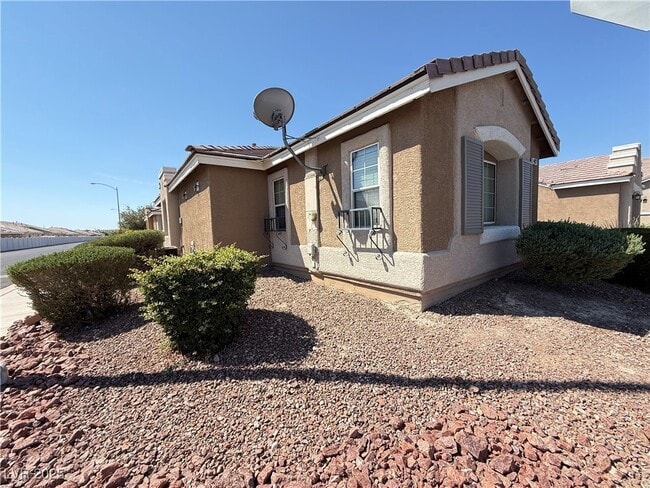Building Photo - 4837 Raw Umber Ct