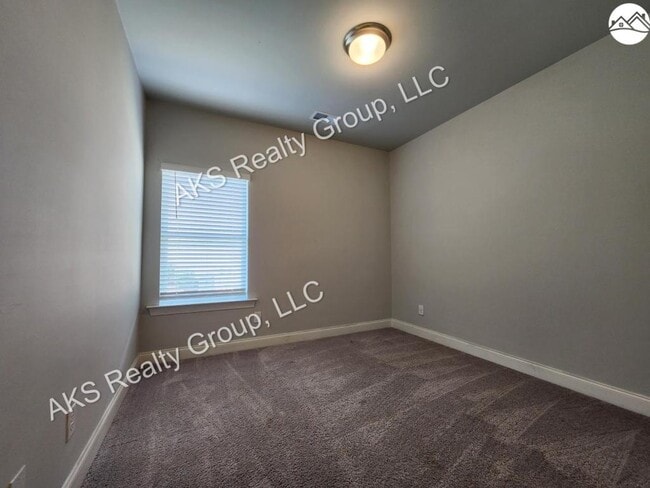 Building Photo - 4030 Camellia Ridge Cove