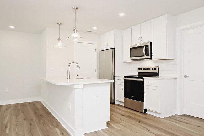 Building Photo - 5057 Mary Jackson Ct