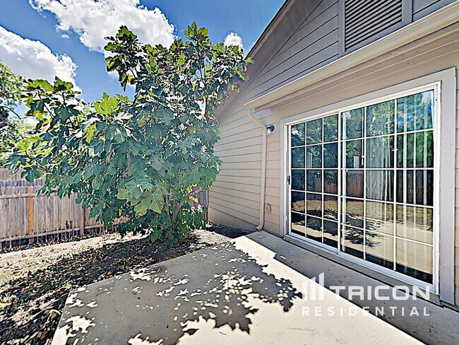 Building Photo - 4422 Waldon Pond