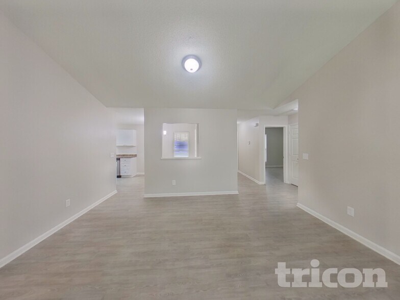 Building Photo - 8501 Milton Morris Dr