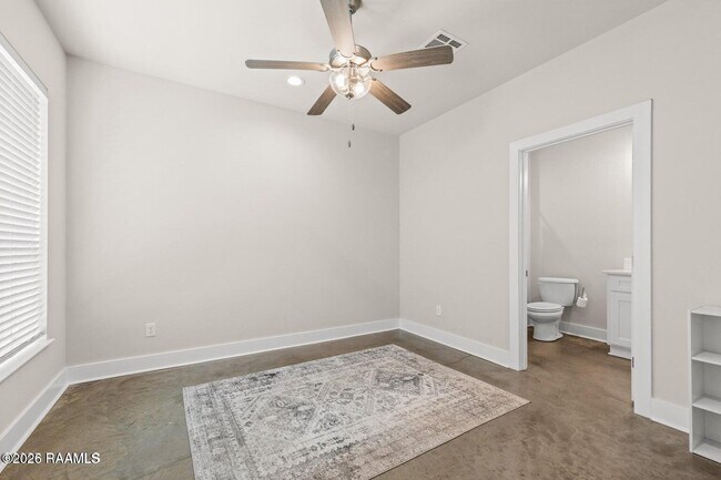 Building Photo - 106 Gadwall Dr