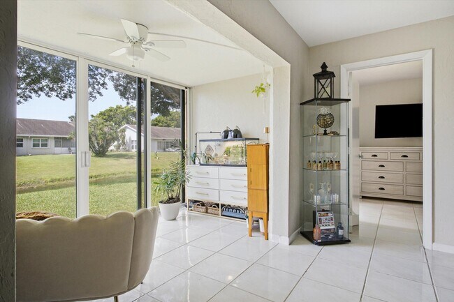 Building Photo - 2800 Fiore Way