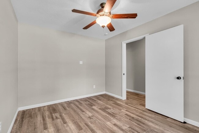 Building Photo - 3937 Tumbleweed Ln