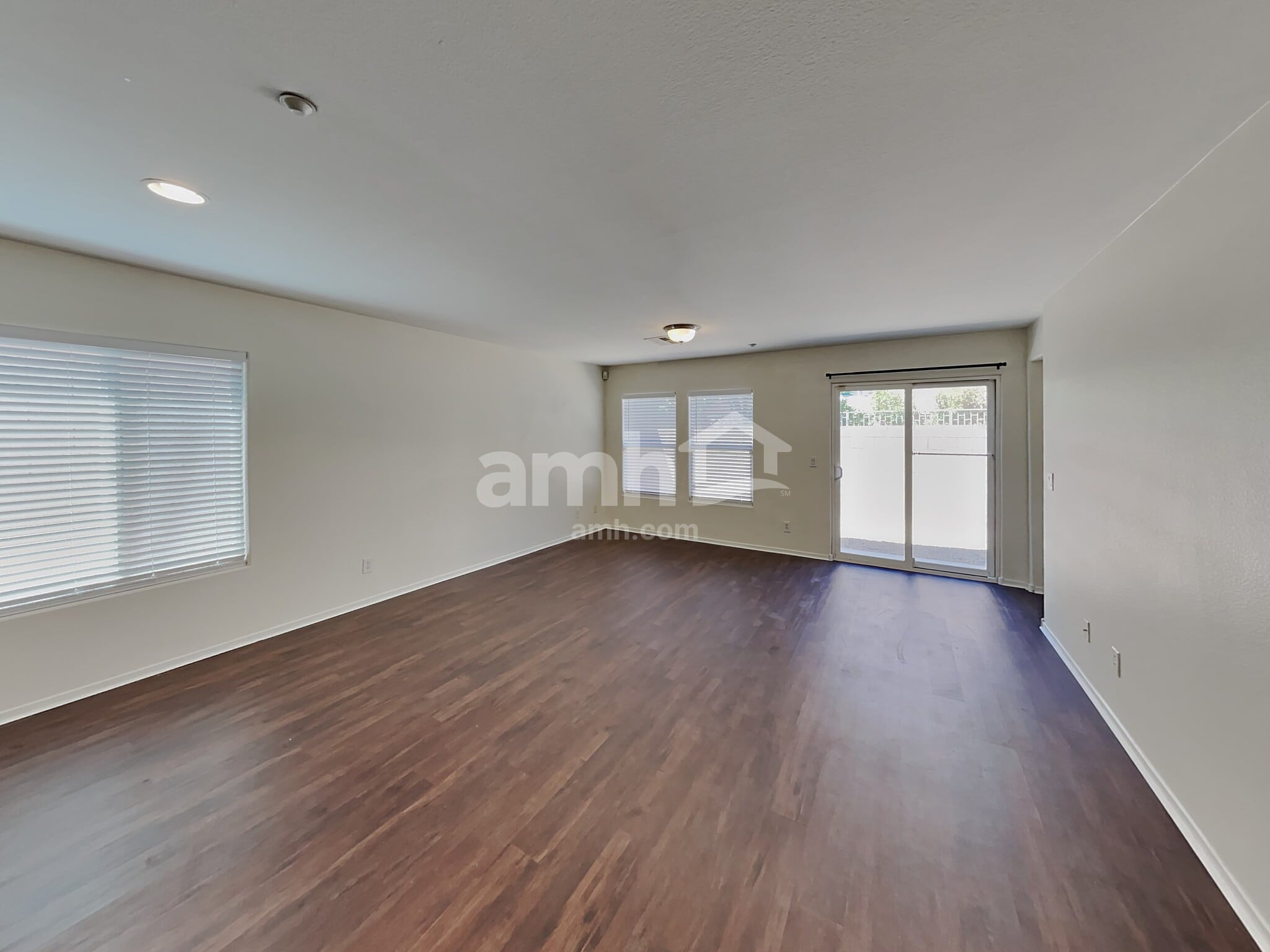 Building Photo - 7601 Seda Ct