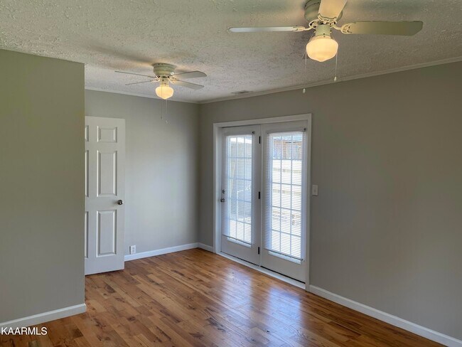 Building Photo - 2314 Coker Ave