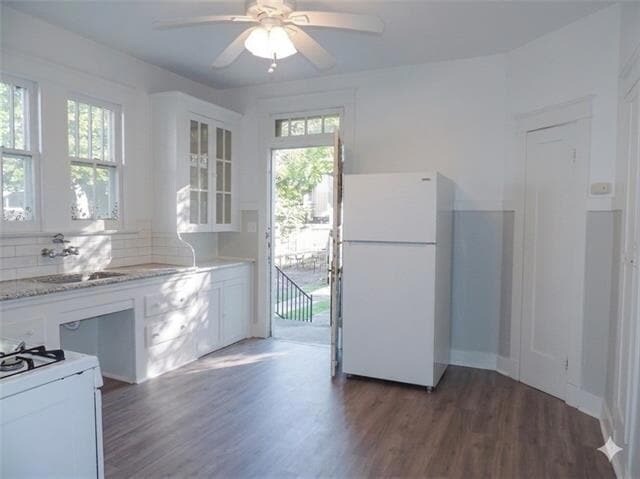 Building Photo - 1825 Pine St