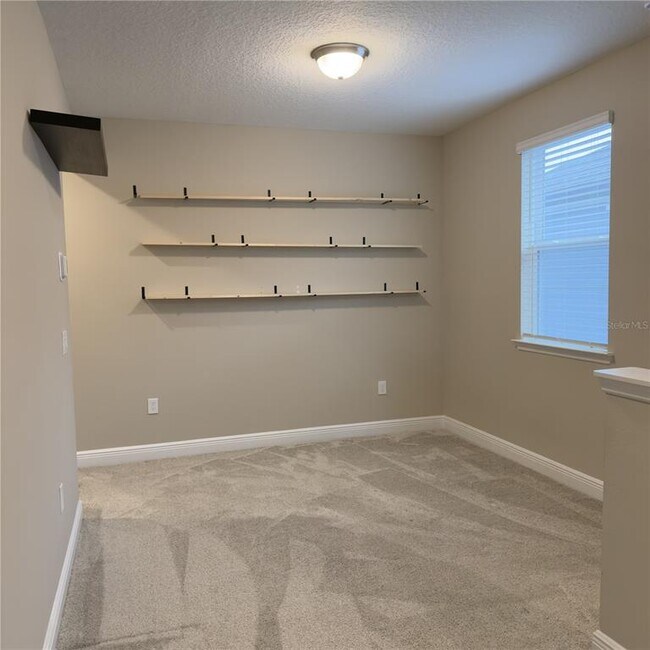 Building Photo - 14391 Braemar St