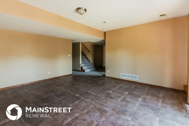 Building Photo - 19221 E 15th Terrace Ct N