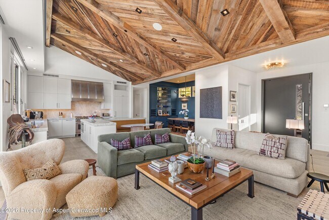 Building Photo - 191 Skimming Ln