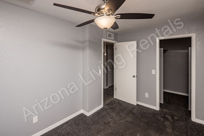 Building Photo - 3211 Pintail Dr