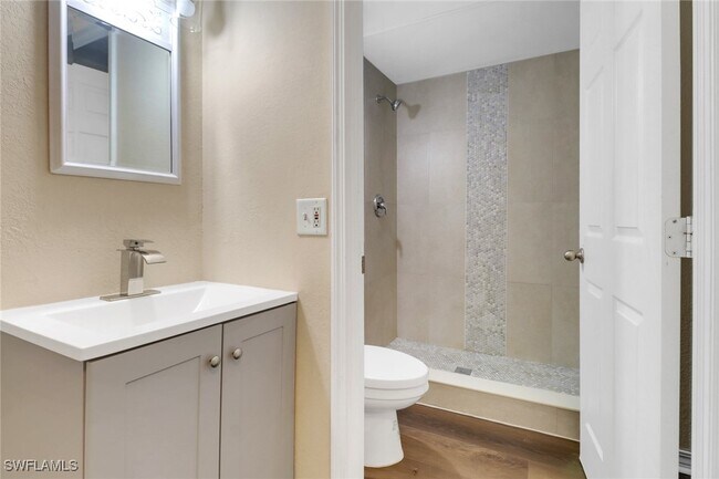 Building Photo - 5214 Treetops Dr