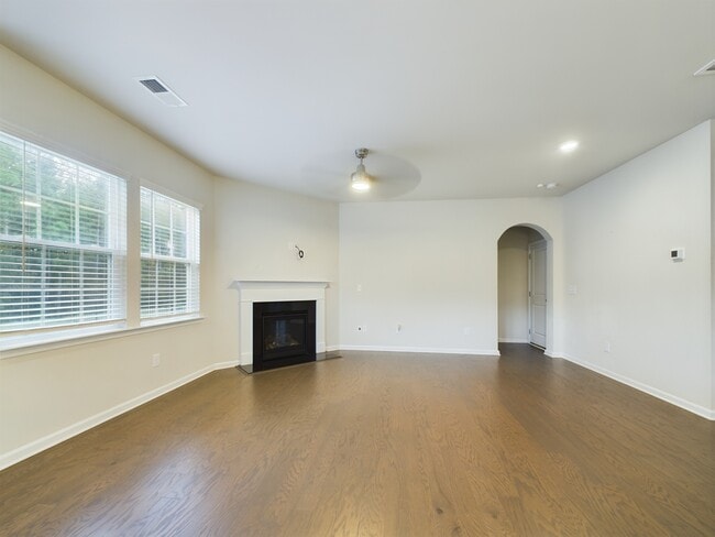 Building Photo - 3040 Whipcord Dr