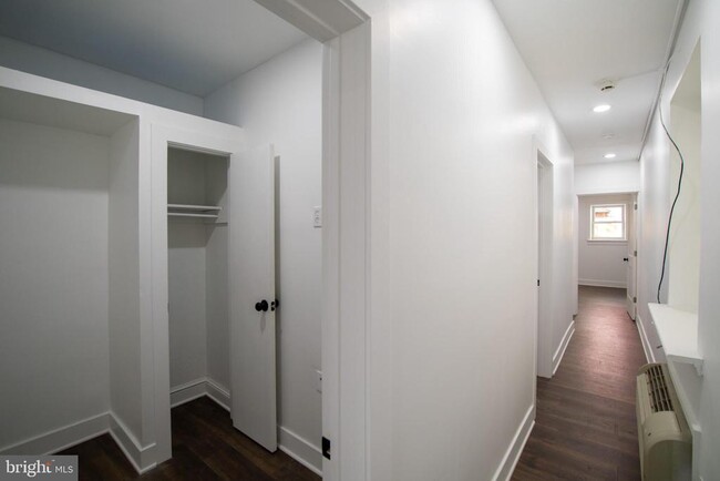 Building Photo - 1413 Lombard St