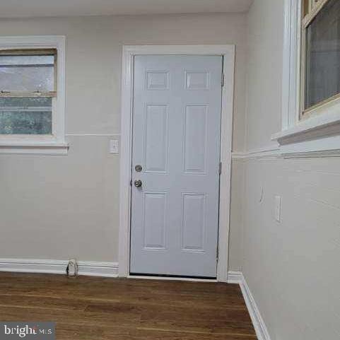 Building Photo - 4115 Leake Ave