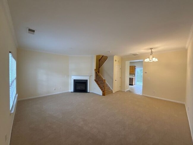 Building Photo - Summerfield Townhomes