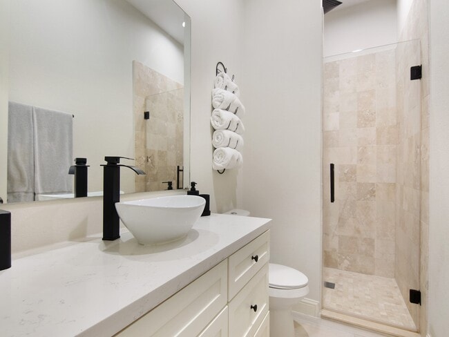 Building Photo - 12118 S Tara Plantation Dr