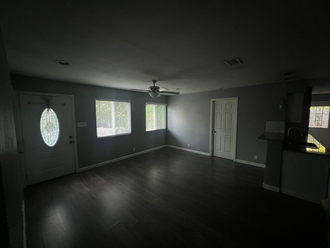 Building Photo - 2301 Tern Cir