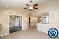 Building Photo - 533 W Guadalupe Rd
