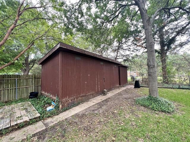 Building Photo - 10025 Newcombe Dr