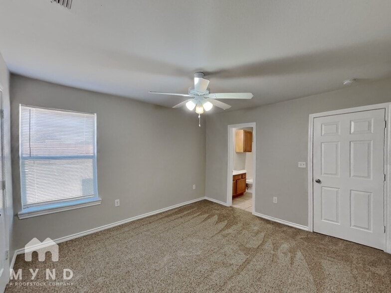 Building Photo - 5419 Harvard St