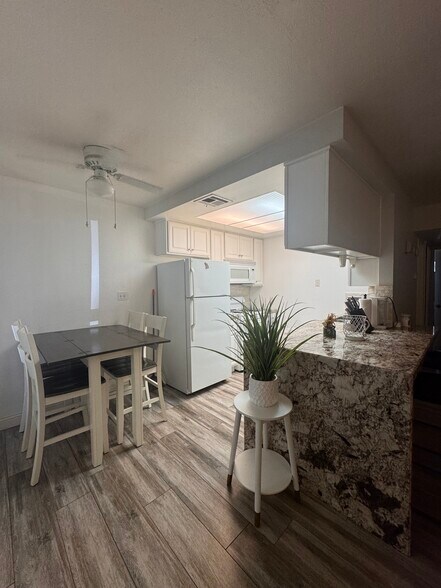 Kitchen/Dining - 82567 Avenue 48